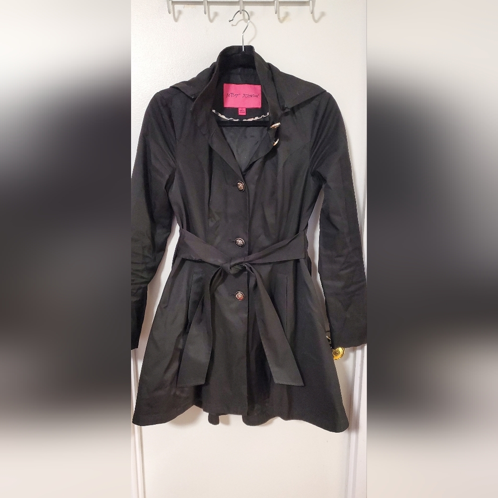 Trench Coat